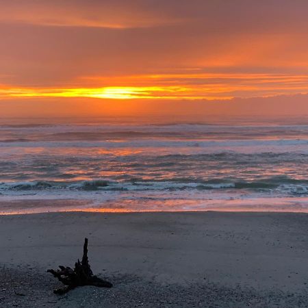 Big Heart Beach Гокітіка Екстер'єр фото